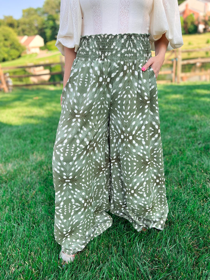 Falling For You Palazzo Pant!