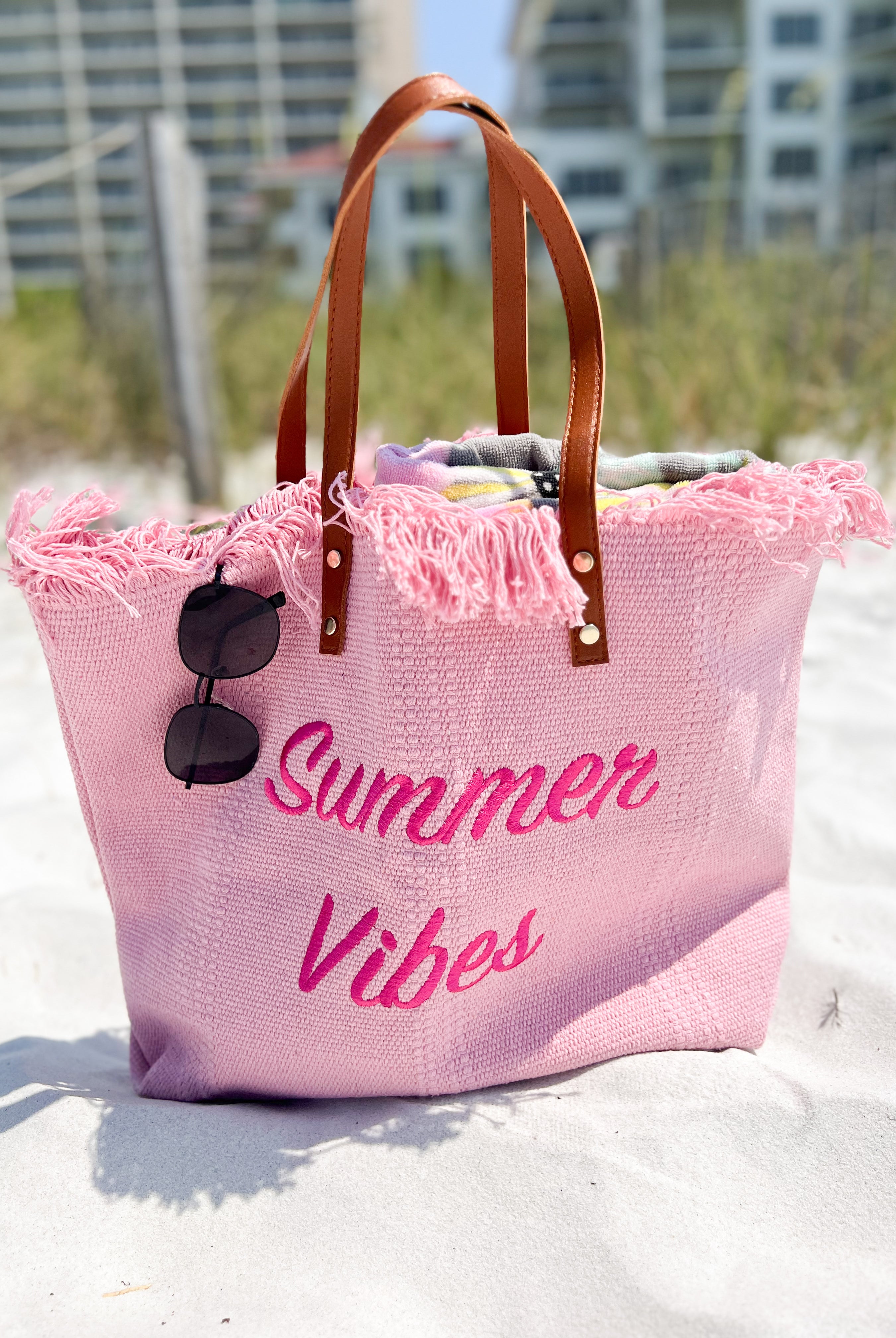 Summer Vibes Fringed Tote-Tote Bags-The Lovely Closet-The Lovely Closet, Women's Fashion Boutique in Alexandria, KY