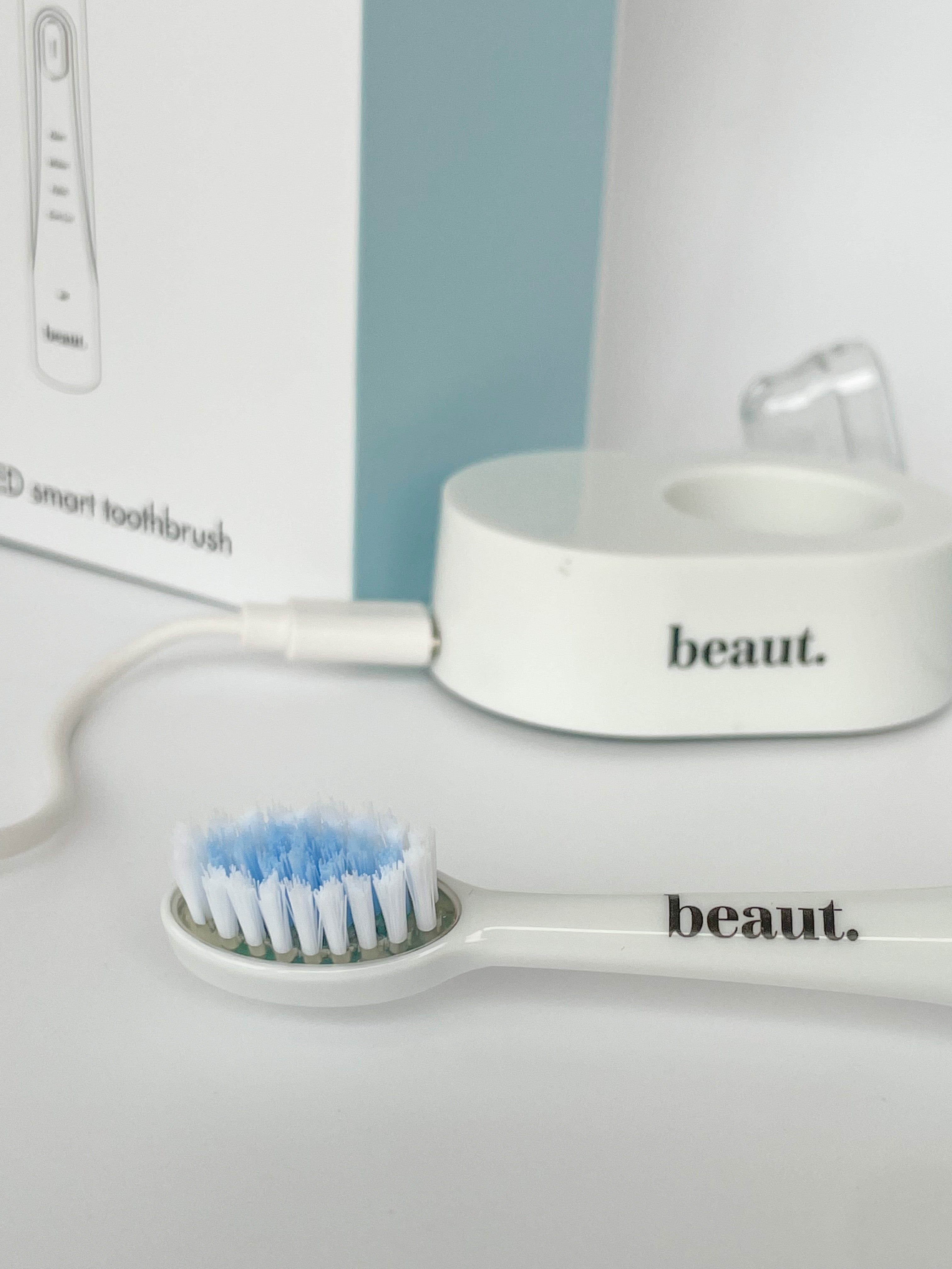 *Pre-Order*Smile Kleen Toothbrush-340 Beauty/Self Care-beaut.beautyco.-The Lovely Closet, Women's Fashion Boutique in Alexandria, KY