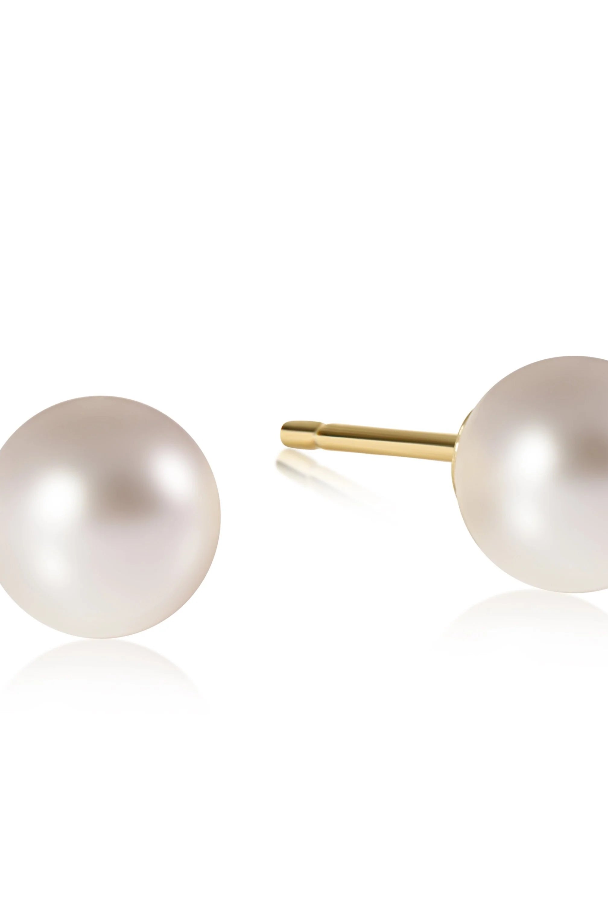 10mm Pearl Stud-Earrings-The Lovely Closet-The Lovely Closet, Women's Fashion Boutique in Alexandria, KY